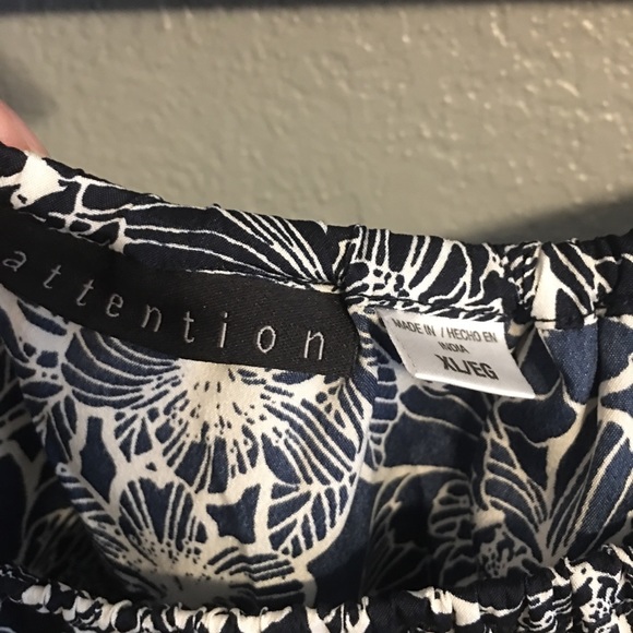 Attention Blue & White Off the Shoulder Blouse - Picture 2 of 5